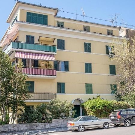 Apartments And Room Poesia Split Extérieur photo